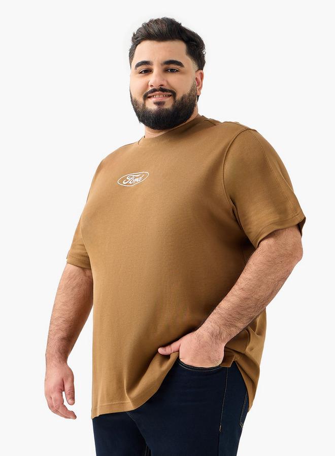 ماكسيم تيشيرت رجالي بياقة دائرية وأكمام قصيرة وطبعة شعار فورد - Image 3